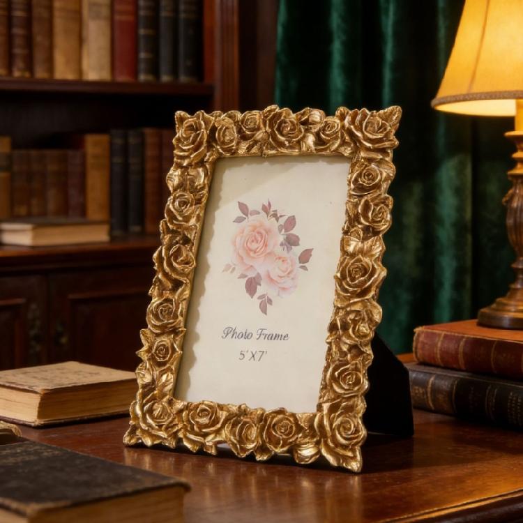 Retro Picture Frame,Decorative Photo Frame Antique White Ornate Rectangles Photo Frame for Tabletop and Wall Display