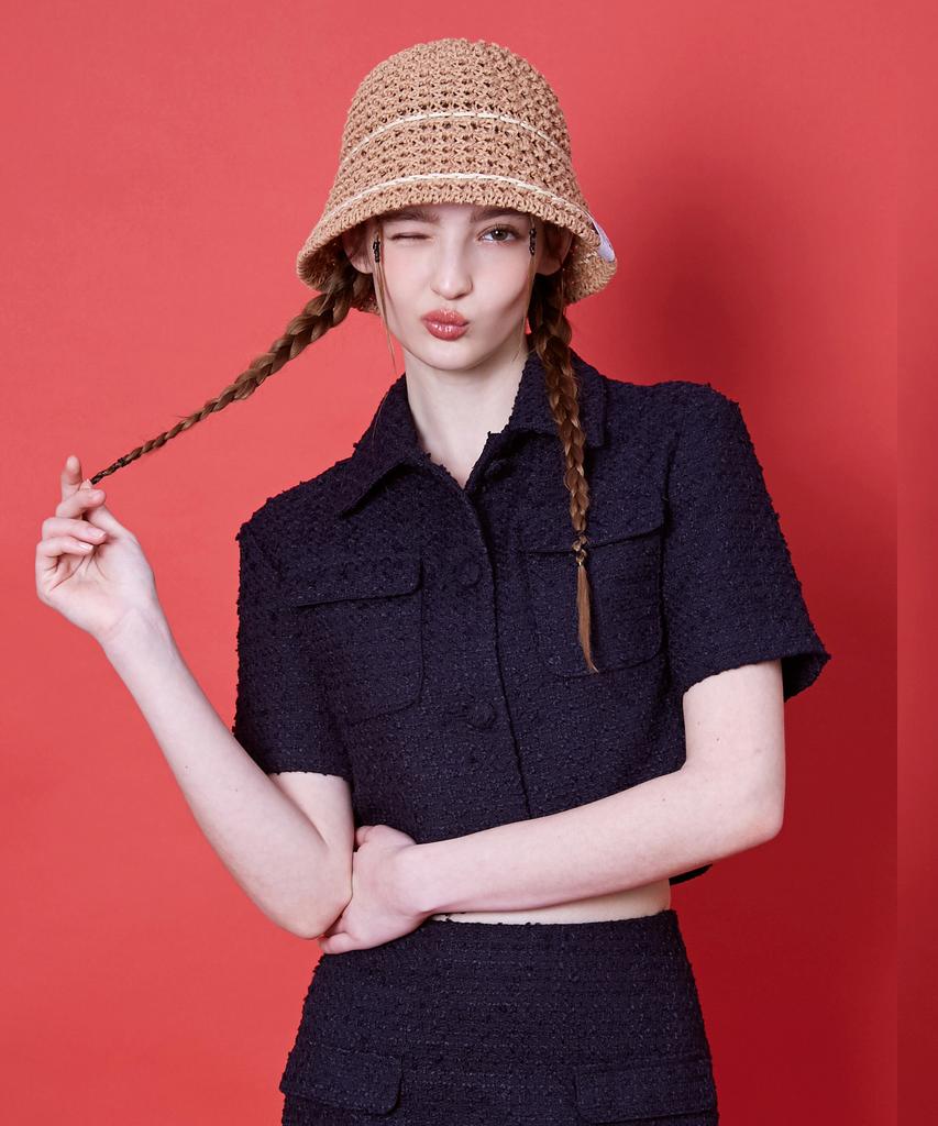 Seullipiseullib Line Minimal Brown Bucket Hat