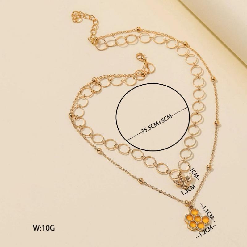 Fashion, Round Chain Mesh Three-dimensional Bee Pendant, Collarbone Neck Chain, Fashion Honeycomb Double-layer Stacked Necklace.