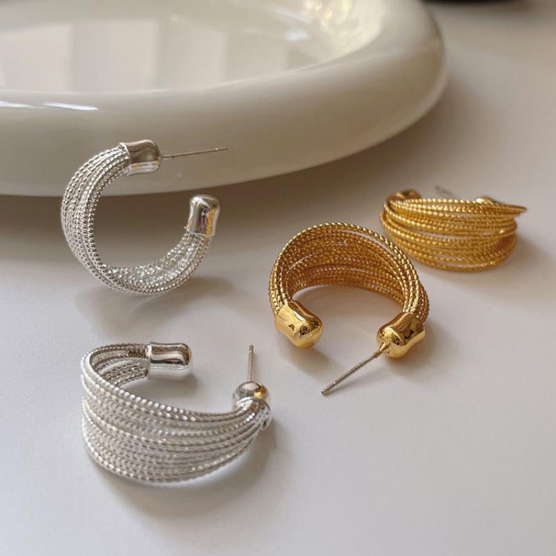 Punk Vintage Glatte Metall Creolen für Frauen Übertrieben Gold Farbe Geometrische C Form Kreis Ohrringe Weiblichen Trendy Schmuck Geschenke Neue