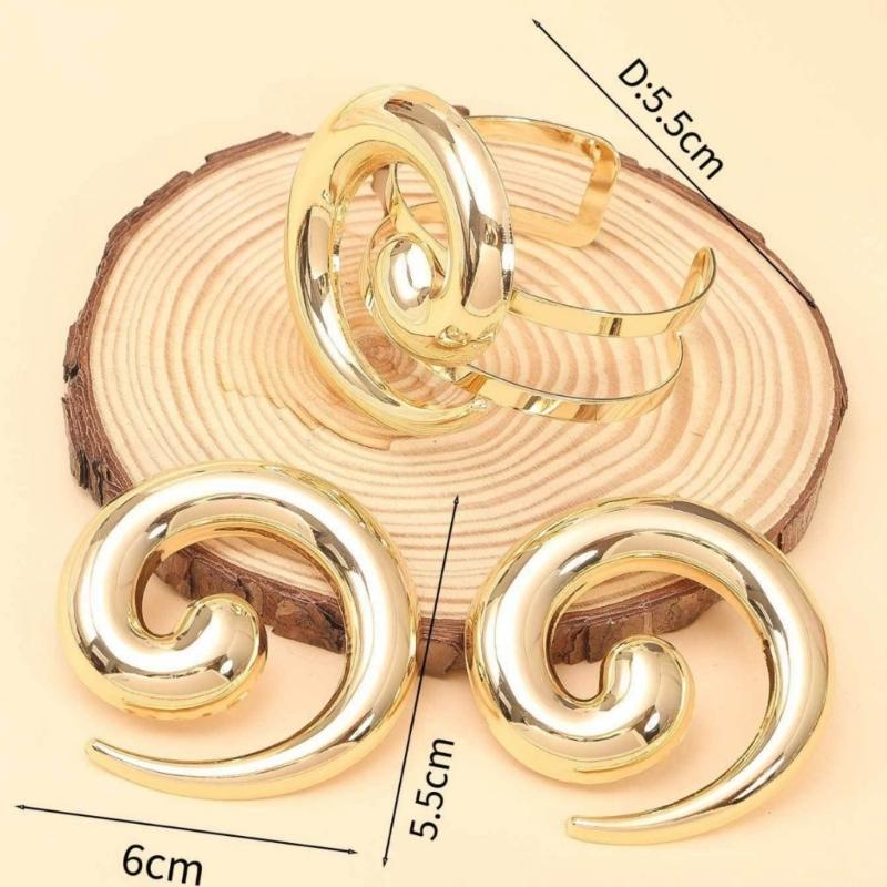 Alloy Jewelry Set Earrings And Bracelet Beautiful Swirls Earrings And Bracelet Set Tailored For Fashion Forward Women