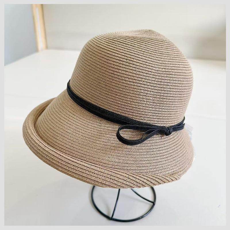 Spring and summer Hepburn style literary and simple crimped fisherman hat beach face covering sun hat foldable sun protection hat women