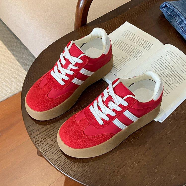 Small person 7cm inner height increase red German training shoes women's 2025 spring new retro platform casual board shoes women's tide