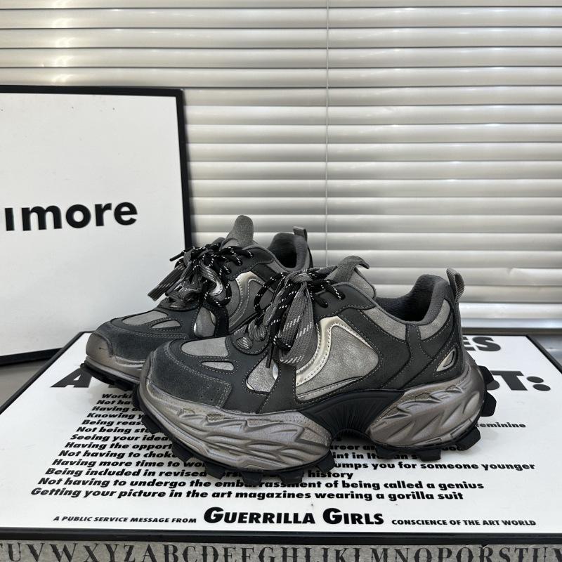 

Genuine leather European dad shoes women s 2025 autumn and winter new thick-soled heightening versatile retro style old sports and leisure shoes 40