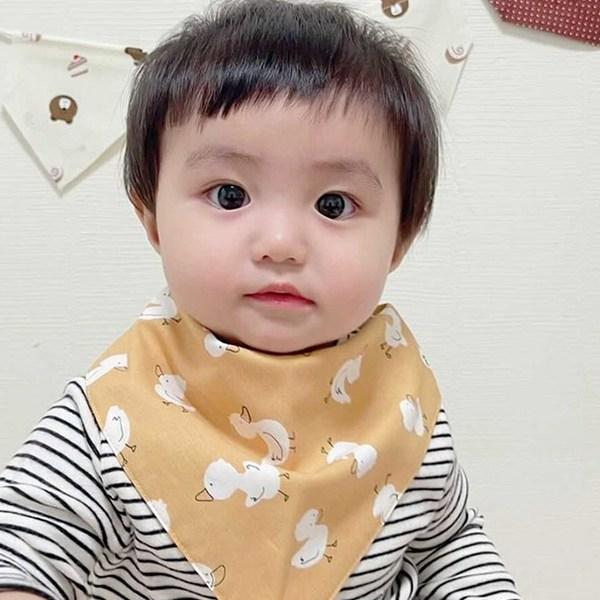 Kkumdubu winter microfiber lining triangle scarf bib design 3-piece set, korean baby products