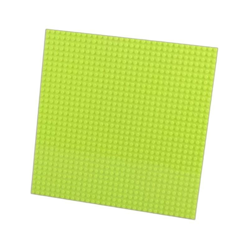 

Двусторонняя базовая пластина из мелких частиц, совместимая с детской сборной стеной из строительных блоков под прямым углом 32*32cm