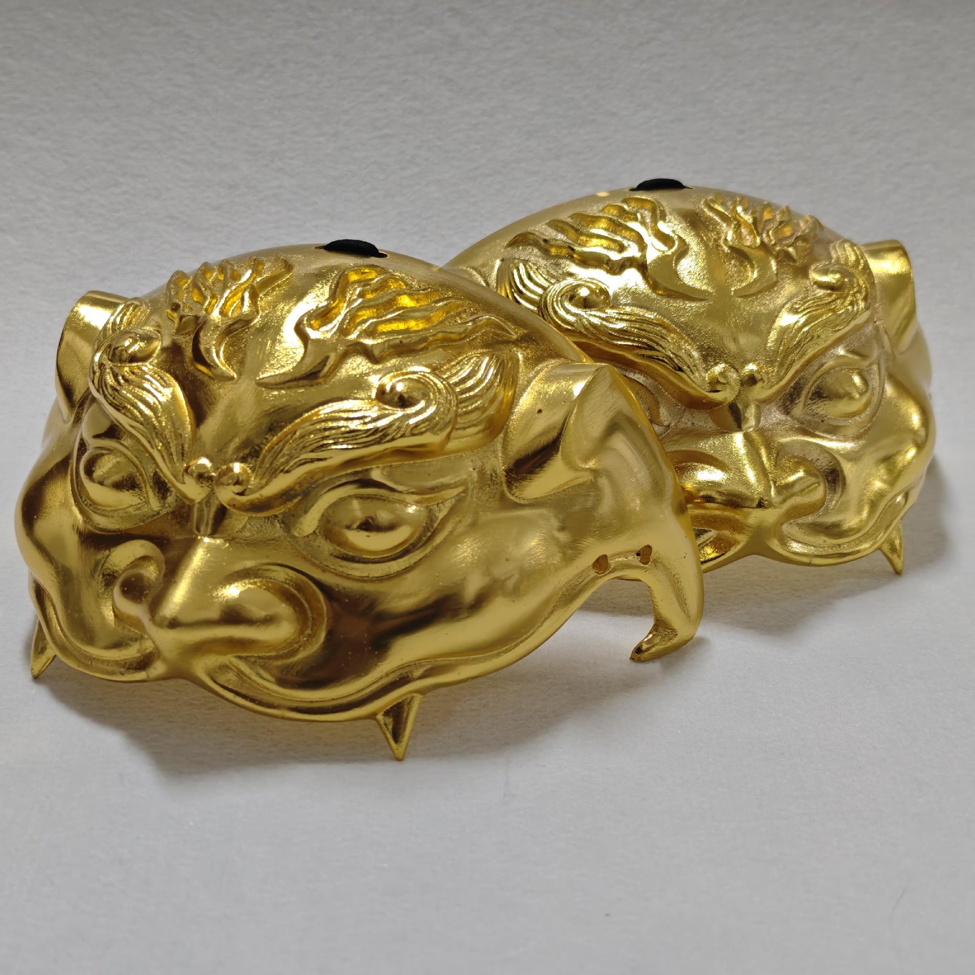 

Zhenwu Armor Alloy Beast Helmet & Shoulder Set