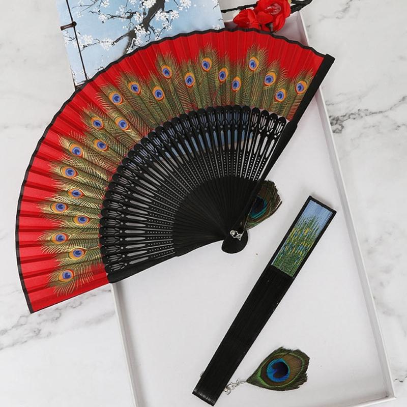Vintage Feathered Pattern Handheld Fan Wood Folding Fan Vintage Folding Hand Fan for Women Weddings and Dance Parties
