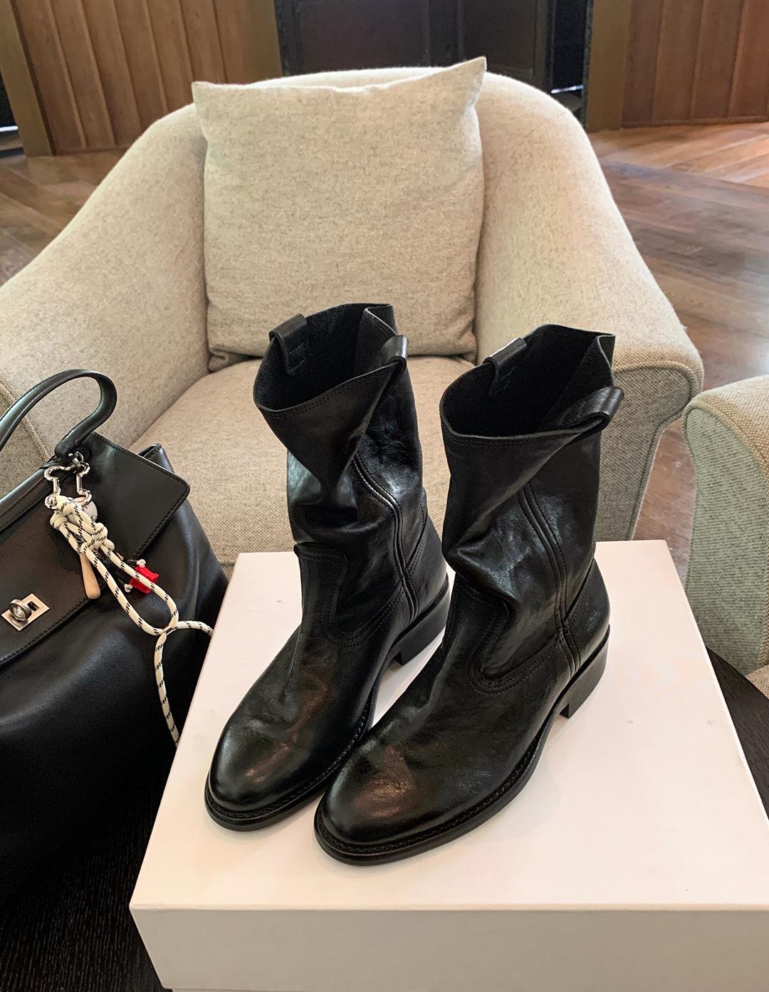 

Cowhide version~ Su Yinyin s same round head V-mouth cowboy boots, thin thick heel knight boots, British style mid-tube boots children 35