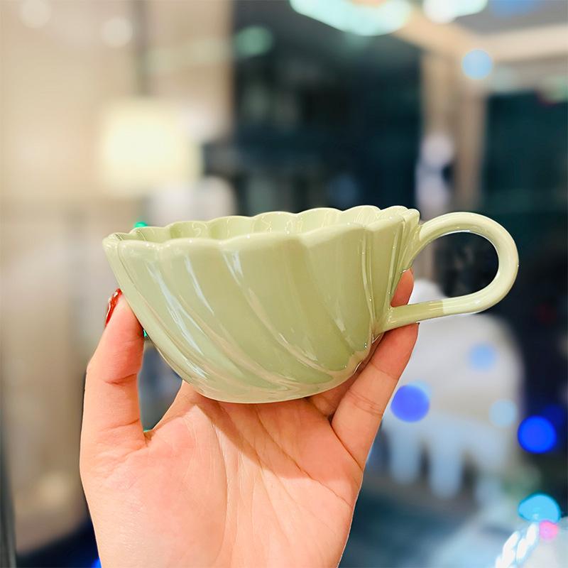 

Early Spring Series Threaded Lace High End Ceramic Breakfast Cup Girly Heart Looking Oatmeal Cup Cream Mug 200ml