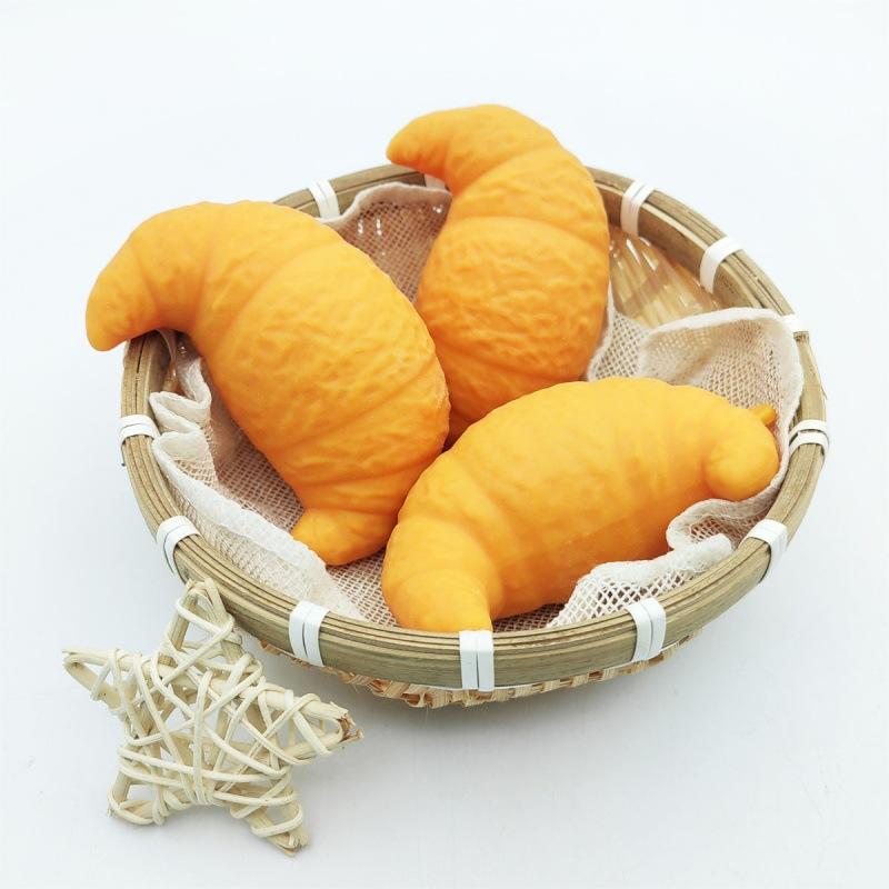 Kawaii Croissant Squeeze Toy Simulated Bread Squishy Slow Rising Stress Relief Fidget Food Shaped Anti-Anxiety Decompression Toy