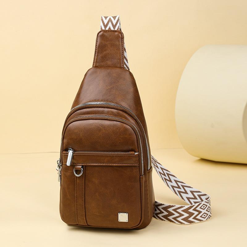 

New fashion casual women s breast bag versatile small backpack trendy simple shoulder messenger bag коричневий