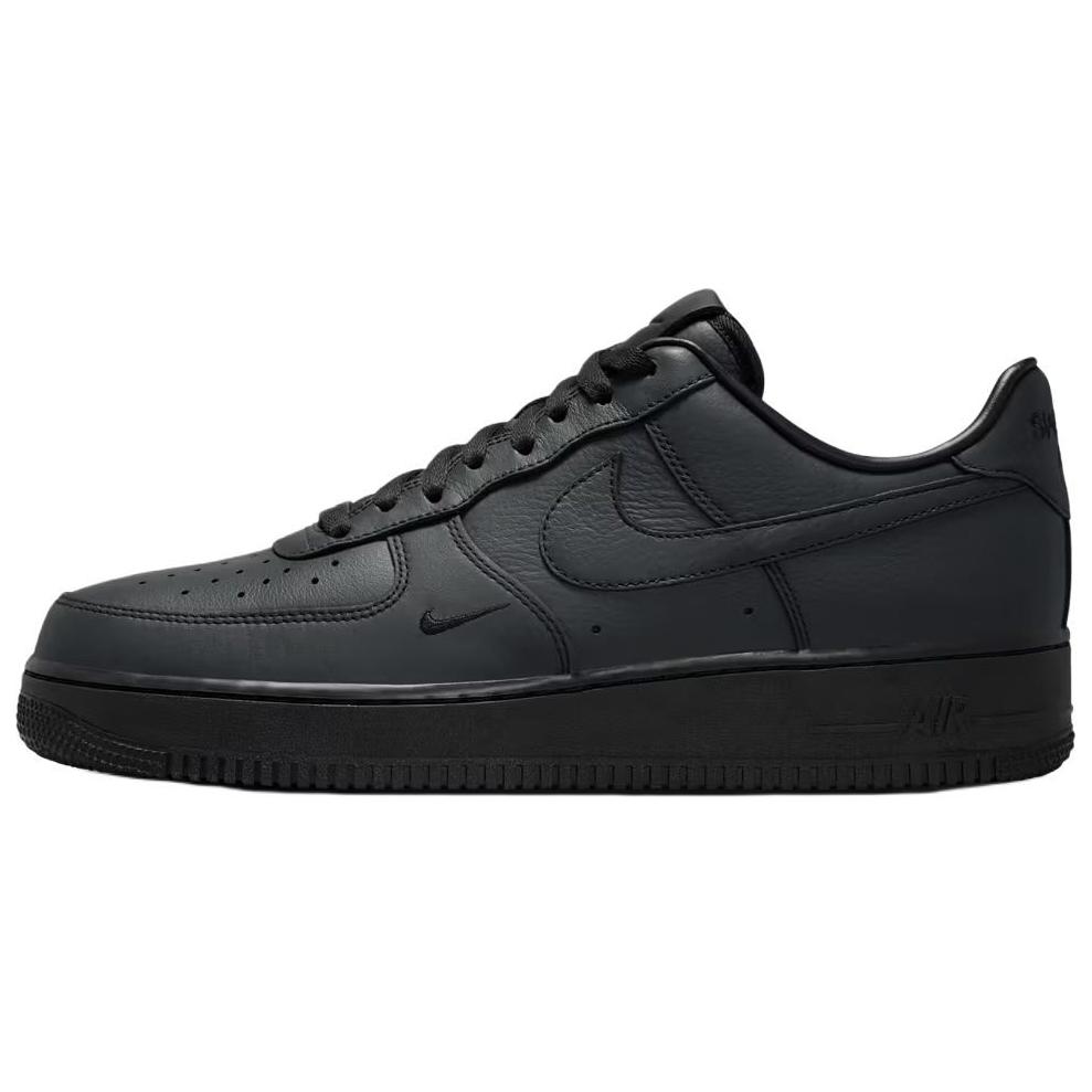 

Новые Nike Air Force 1 Low .SWOOSH Грязный Тройной Черный HJ9348-001 42