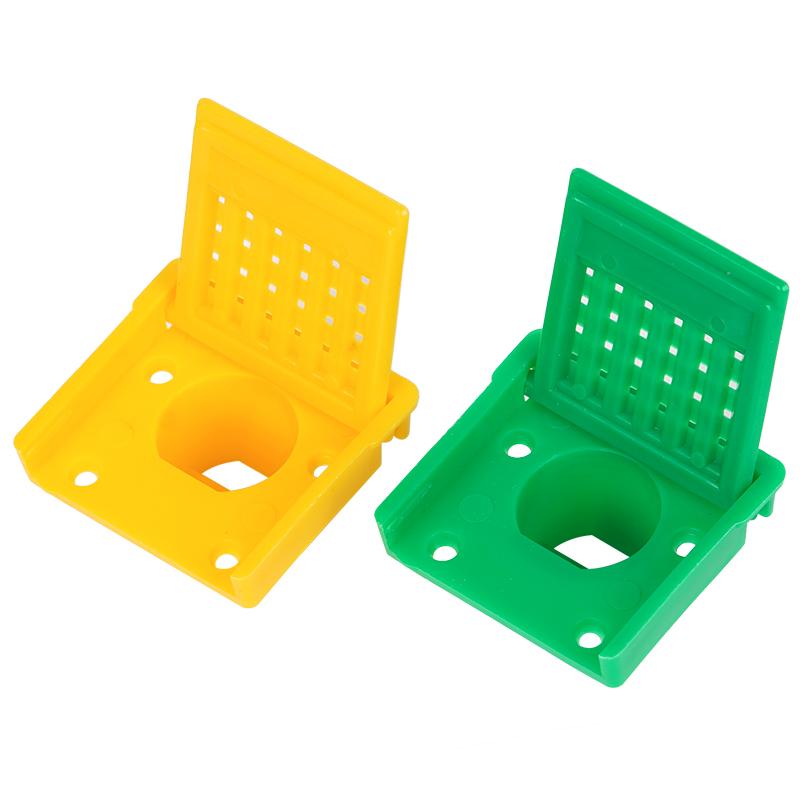 2pcs Beehive Nest Door Entrance Honeycomb Ventilation Window Hive Fence Bees Anti Escape Barrier Vent Garden Beekeeping Tools