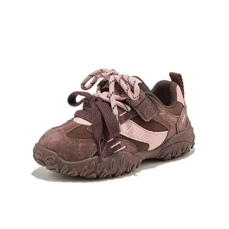 2025 Spring/Autumn Girls' Casual Shoes: Forrest Gump Style Parent-Child Sneakers with Winter Velvet