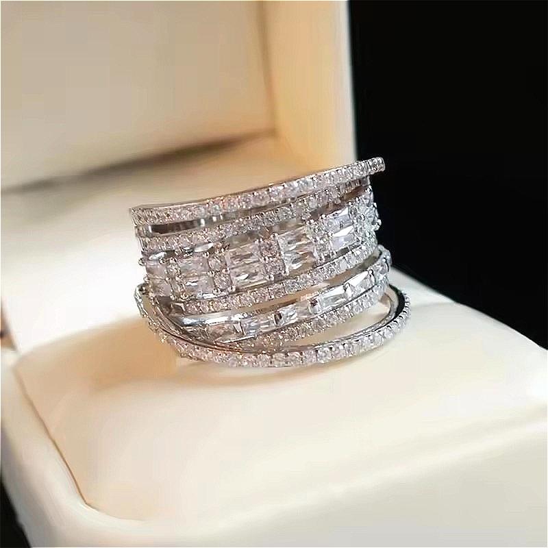 Fancy Brilliant Irregular Multilayered Wide Ring for Women Elegant Luxury Noble Finger Accessories Trendy Wedding Party Jewelry