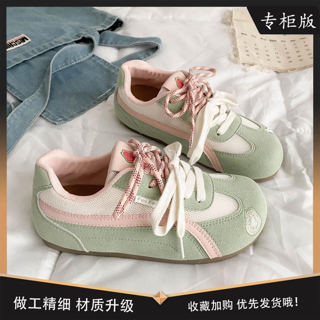 Sweet Peach Planet Red Moral Training Shoes Women's 2025 New Summer Breathable Thin Baseplate Shoes Retro Casual White Shoes