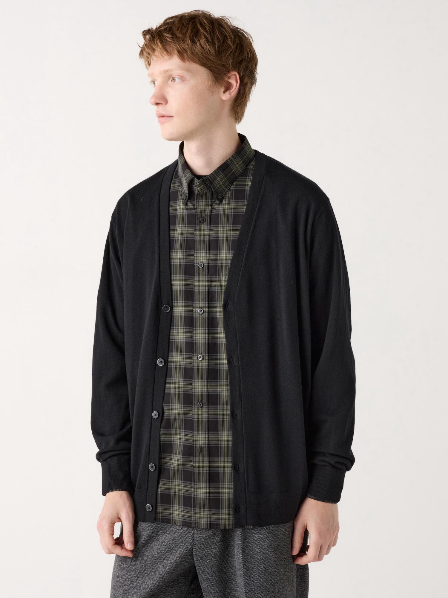 Uniqlo Япония Кардиган с V-образным вырезом из экстратонкой мериносовой шерсти с длинным рукавом 09 BLACKM 4970₽