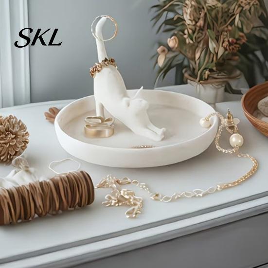 Small Jewelry Organizer 3D Printed Cat Tray, Desktop for Rings Black And White Tray Earrings, Cute Kitten Decorative Storage Dish Home Vanity