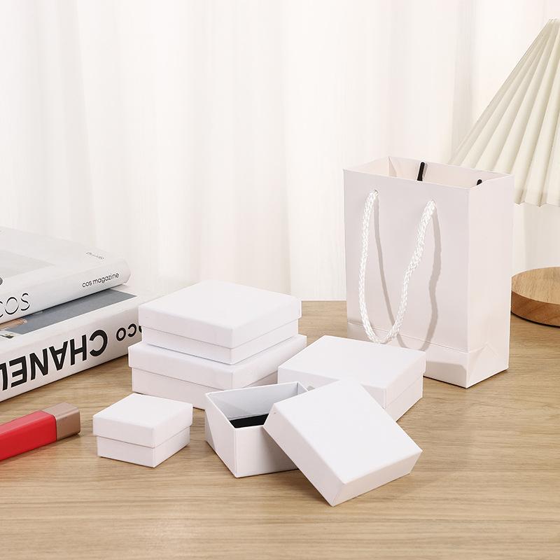 5pcs Paper Jewelry Box For Ring Earrings Pendant 9x9x3cm Display Packaging Wedding Birthday Party Gifts Organizer Holder Boxes