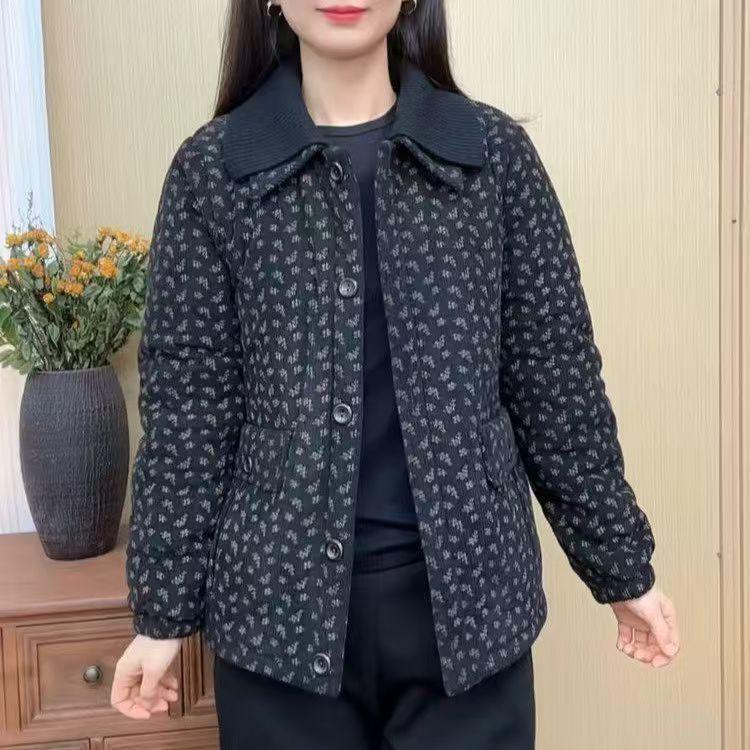 

Winter 2025 Casual Velvet-Enhanced Warm Cotton Jacket for Stylish Mid-Aged Women - Versatile, Loose, and Thickened Design 3XL (suggested 120-135 jin) чёрный