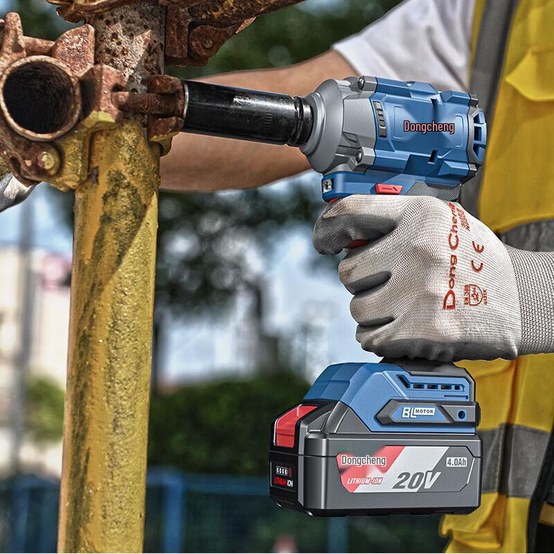 Dongcheng 20V Cordless Brushless Impact Wrench 358N CN plug (adapter included)