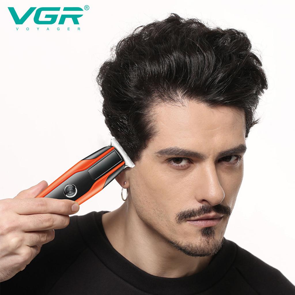Original VGR 999 Electric Clipper USB Rechargeable Oil Head Carving Hair Clipper Electric Pusher Hair Trimmer Home Razor Shaver Safe and Skin-friendly
