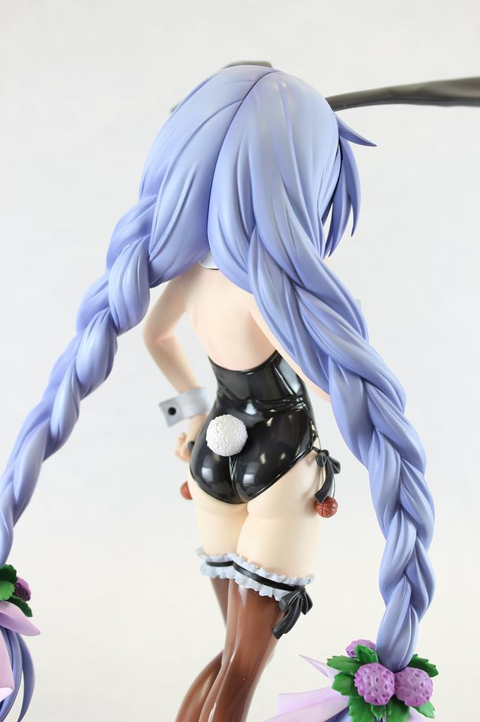 SS Nagatsuka Saki Rabbit Scale PVC Complete Figure Ro-Kyu-Bu! ~Black Ver.~ 1/7 Pre-painted