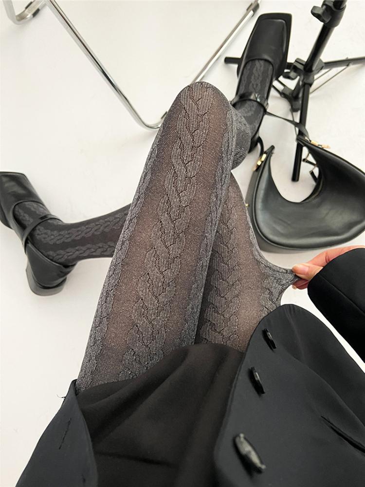 Vintage Fried Dough Twists Tights Women Stockings Female Korean Spring Autumn Thin Jacquard Vertical Grain Pantyhose Y2K