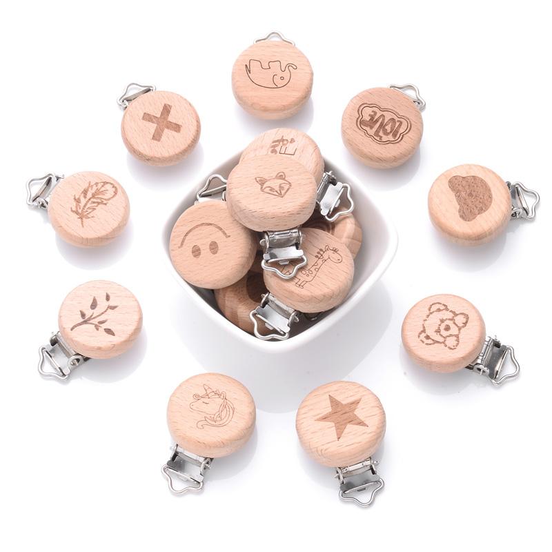 1Pcs 21 Style Baby Beech Pacifier Clips Heart Animal Rainbow Pattern Wooden Metal Clips for Nipple Holder Dummy Clip Soother