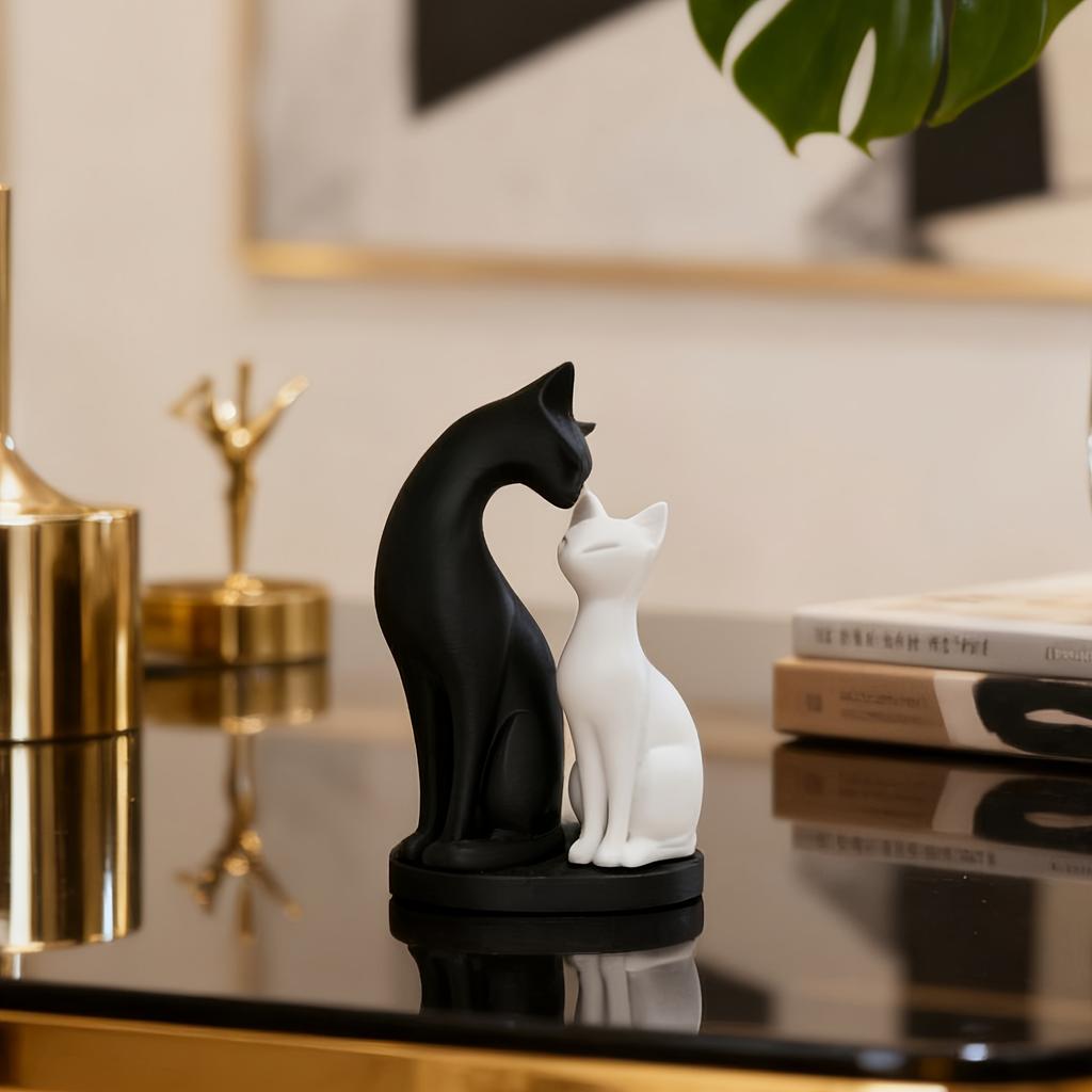 Black White Cat Figurine Set Artistic Home Decor LivingRoom Desktop Ornament Cute Kitten Decoration Small Ornament Ideal Gift