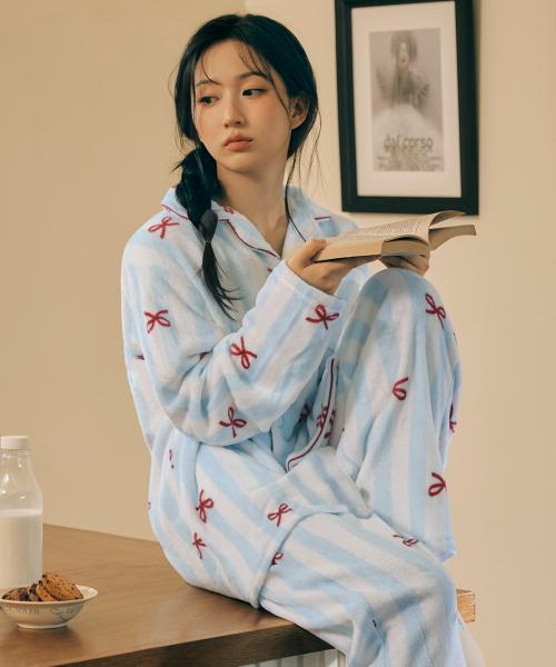 [Dossy] Fluffy Bonnie Long Sleeve Couple Sleepwear Set [Shipped from Korea] 100% Authentic