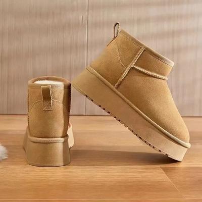 Snow Boots Women's New Winter Velvet Thickened Thick-soled Fur Integrated Bread Shoes Cotton Shoes Fluffy Boots