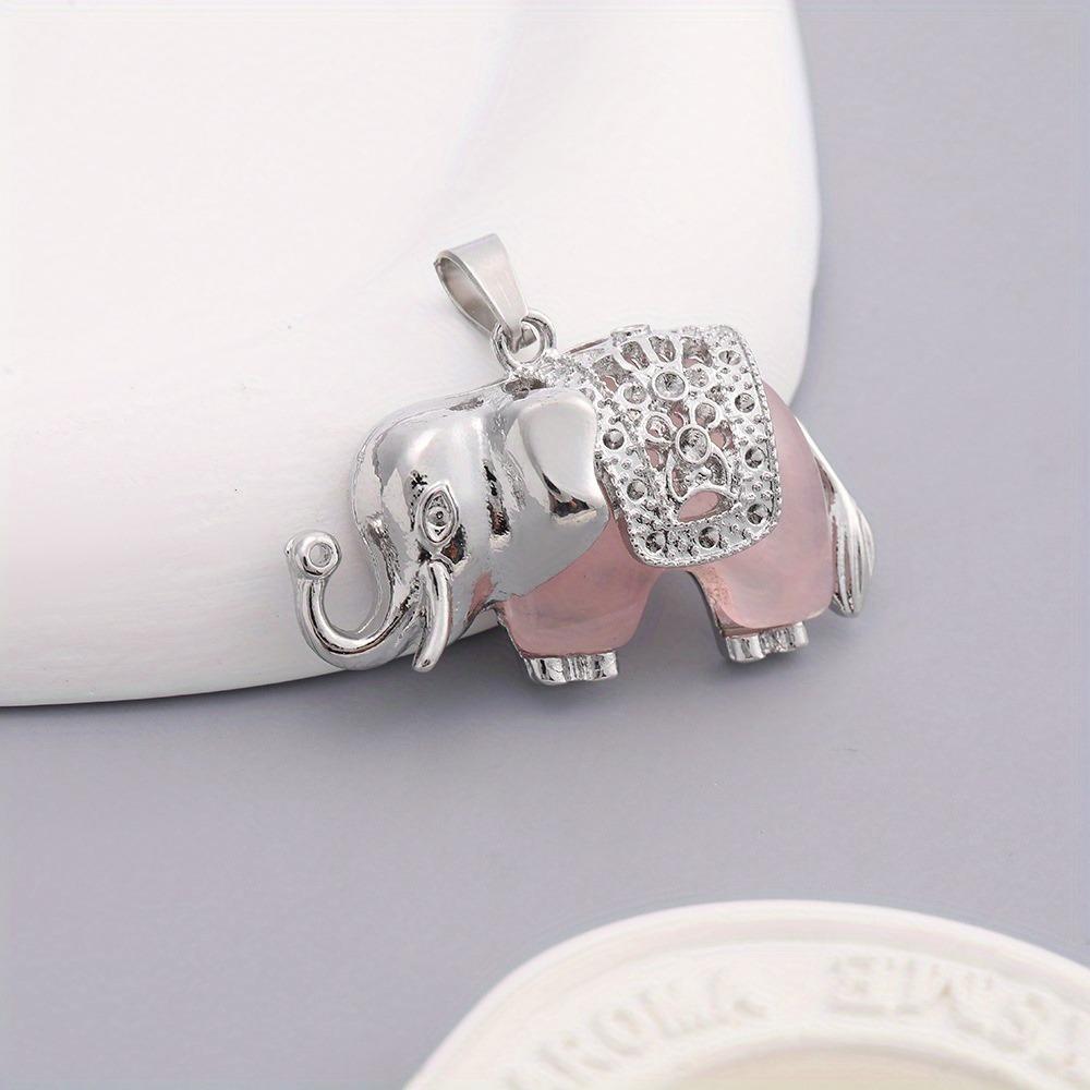 Bohemian Natural Crystal Turquoise Green Aventurine Elephant Pendant Women's Holiday Jewelry Natural Crystal Elephant Pendant