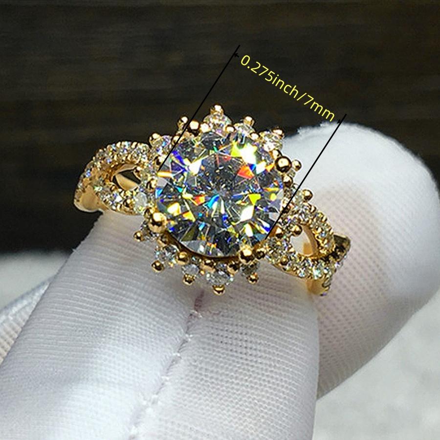 Luxurious silver or gold synthetic cubic zirconia engagement ring Elegant Ladies' Decorative Wedding Jewelry Perfect Valentine's Day Gift