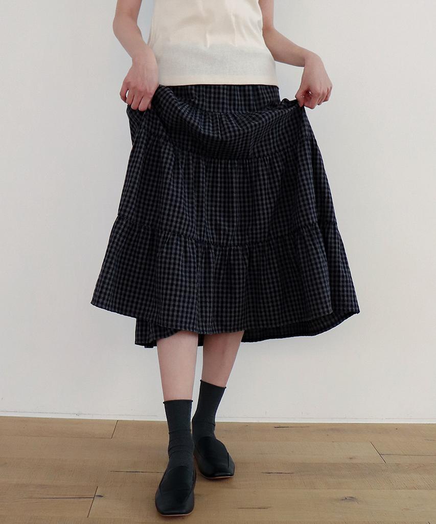 Moyora Tiered Check Flare Elastic Long Skirt [Navy]