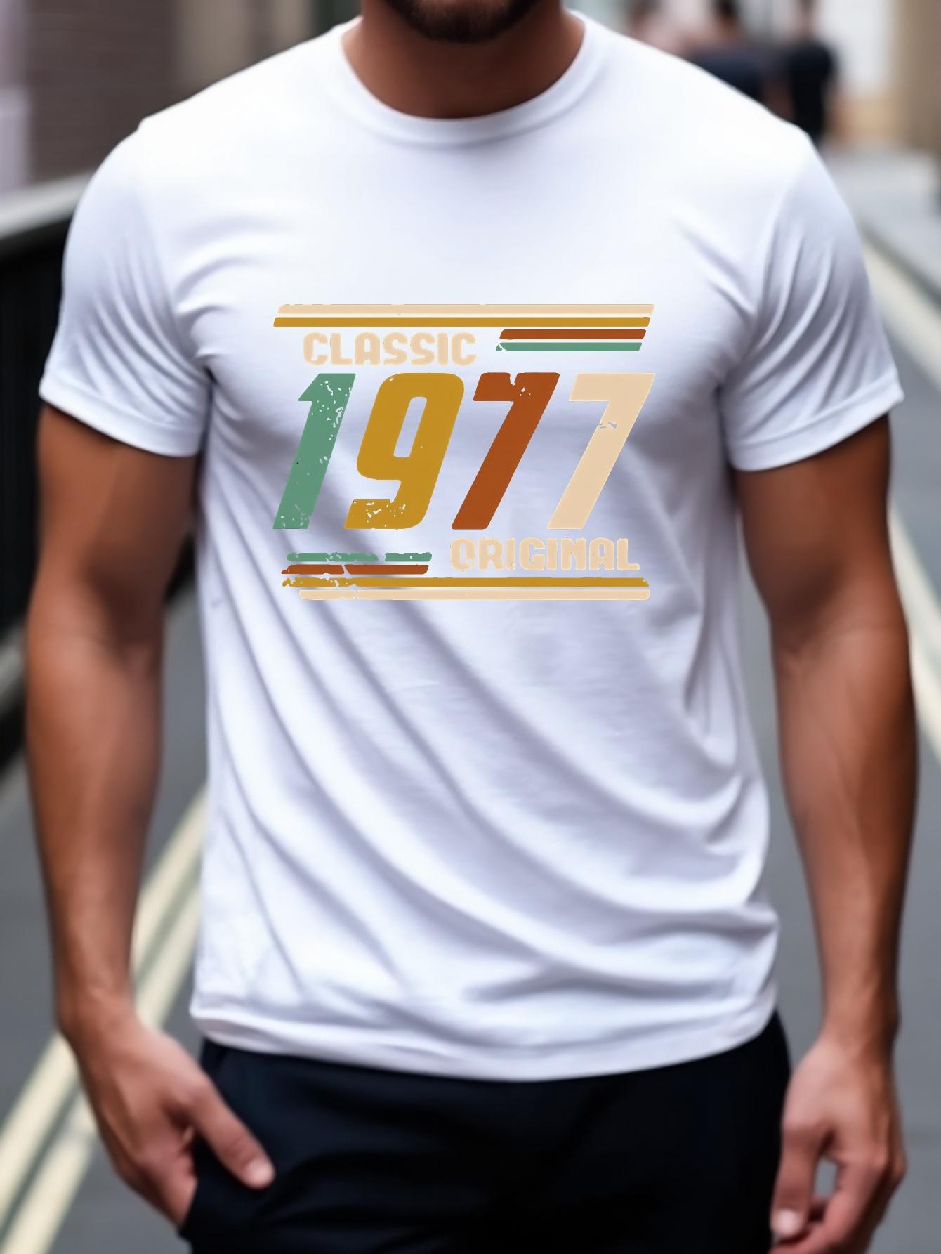 

Classic 1977 Original Graphic T-shirt - Black Cotton Blend M
