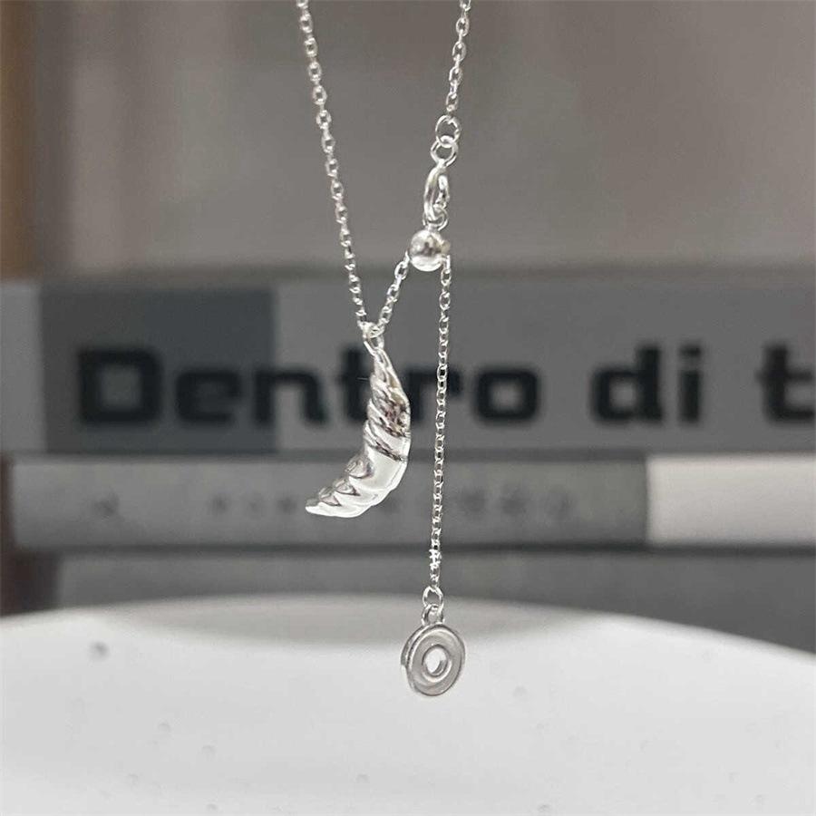 Korean sterling silver croissant donut necklace ins collarbone chain pull-out sweater chain