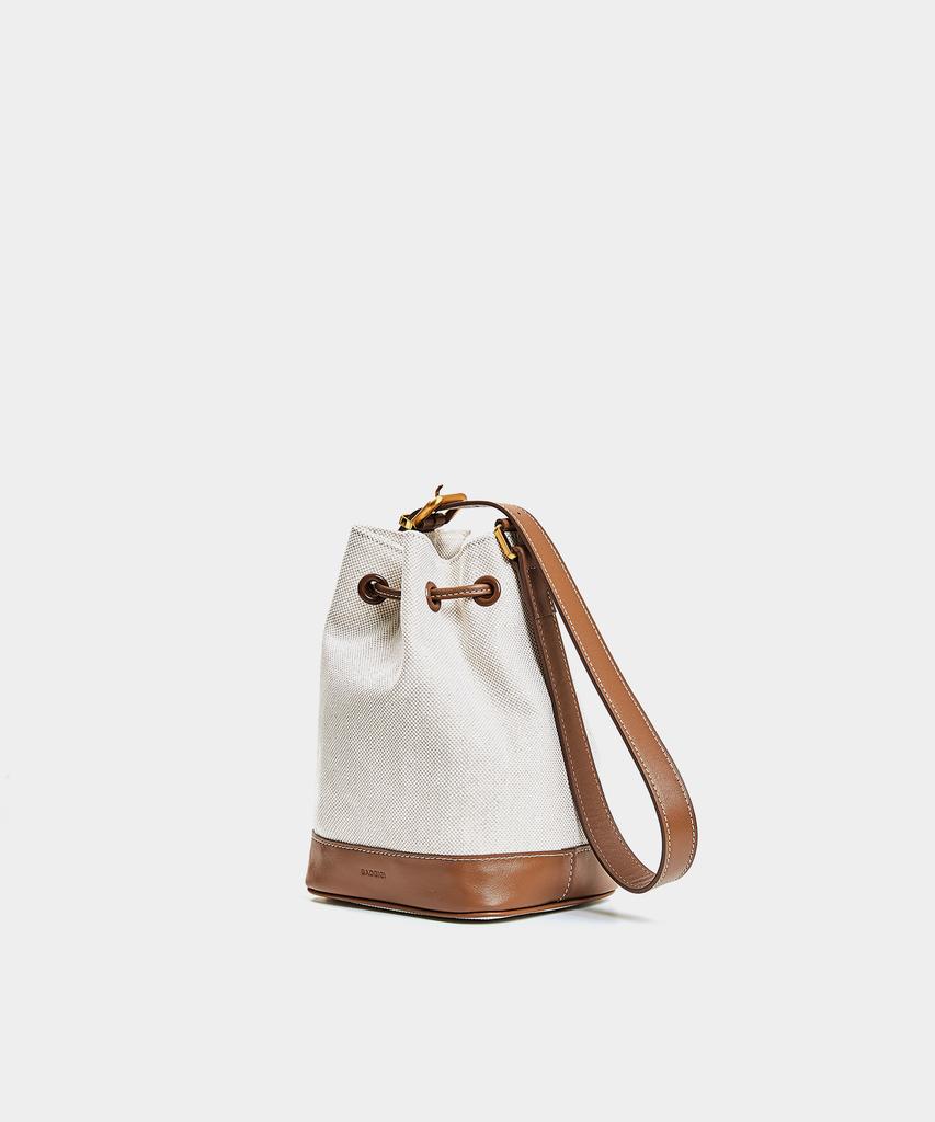 Badgigi Trowstring Canvas Bag, Beige