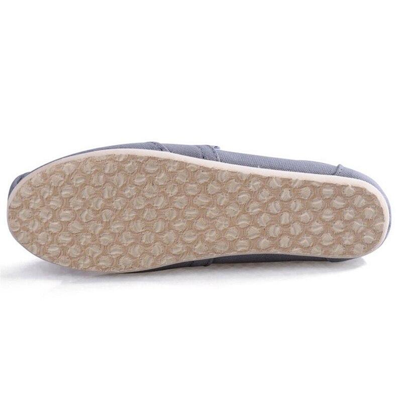 Scarpe di tela comode classiche unisex Primavera ed estate Scarpe basse casual traspiranti di alta qualità Scarpe di tela da uomo