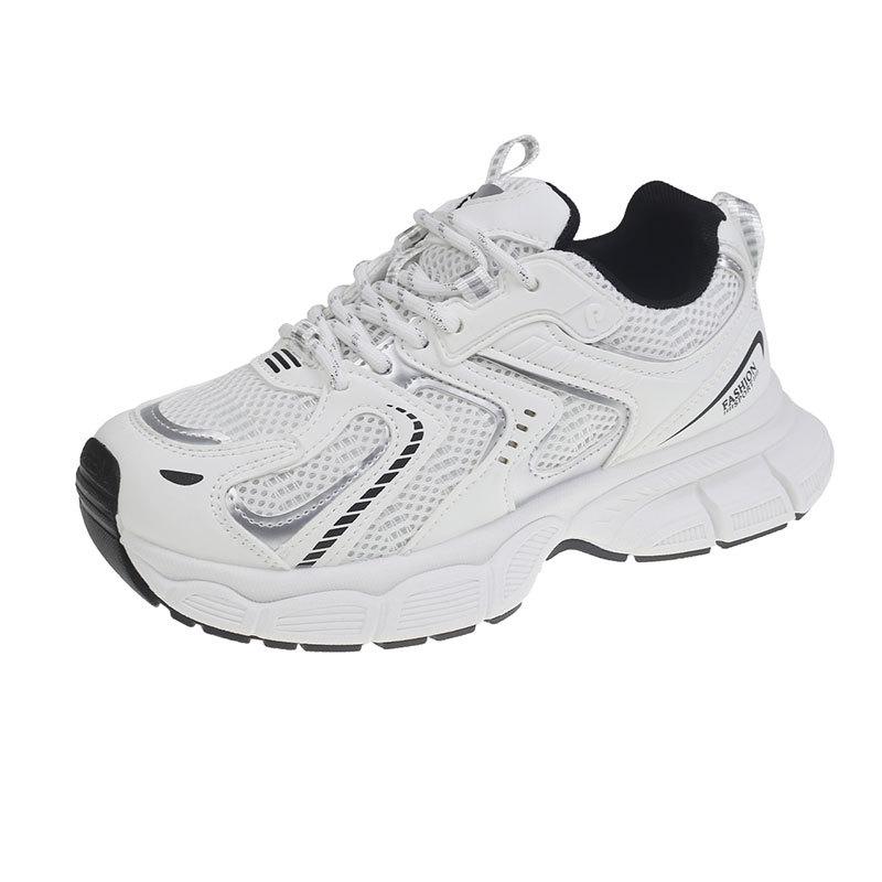 Leichte Sneaker mit Höhensohle sind beliebte Damenschuhe in diesem Jahr 2025 Frühling und Herbst neu weiße Plateau-Europäische Station Dad-Schuhe Damen