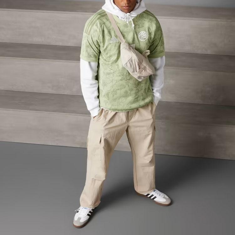 Adidas Fc Bayern Wiesn Jersey Floral Pattern Round Neck Short Sleeve Soccer Shirt Men Tops Light-Green IU4750