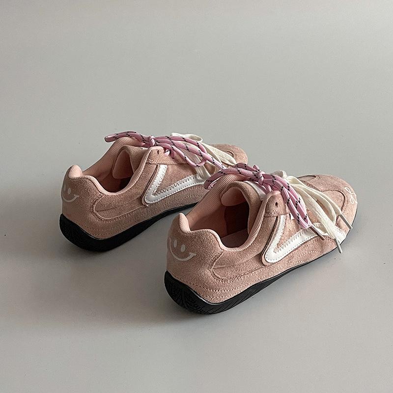 

Shoelaces German training shoes summer new round head breathable flat bottom low top fashion casual versatile sports German training shoes women 40