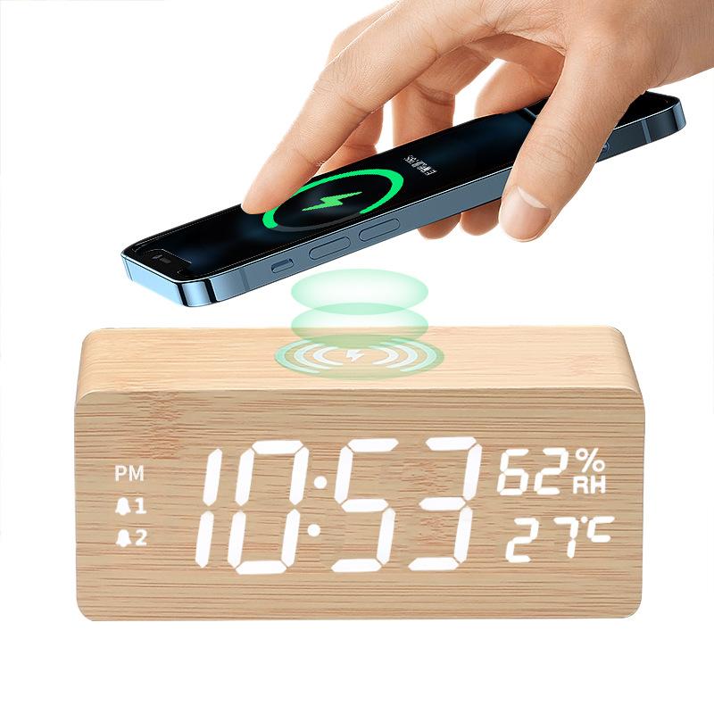 Multifunctional Fast Charging Wood Temperature and Humidity Wireless Charging Perpetual Calendar Clock Sleep Alarm Clock Creative Electronic Clock