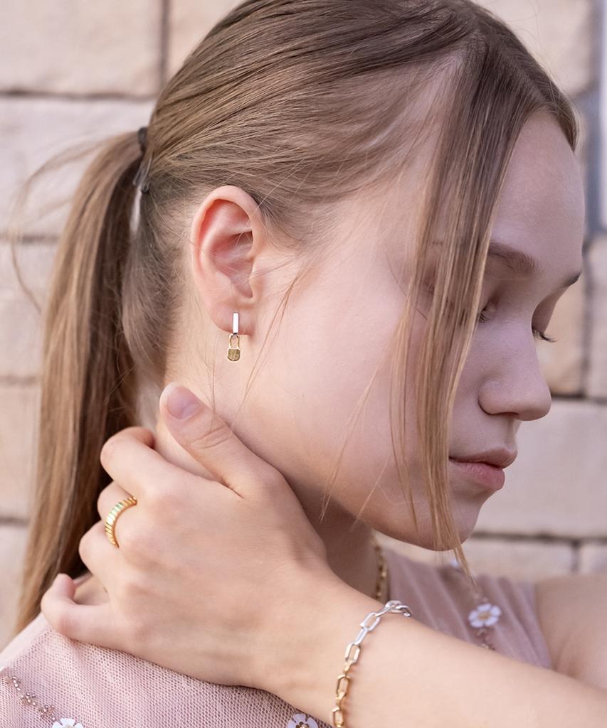 Begins Bibi Lock Earrings