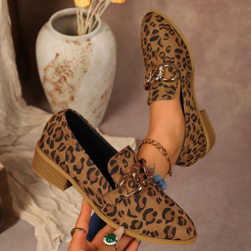 New Large-sized Pointed-toe Low-heeled Single Shoes for Women Thick-heeled One-foot Fashion Loafers