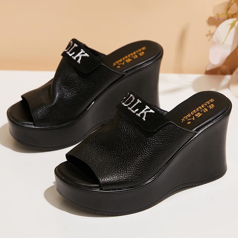 

Модные GKTINOO 2025 Ретро Шлепанцы Обувь из Натуральной Кожи Ручной Работы Слайды Женские Шлепанцы С Открытым Носком Платформа Клиновидная Подошва Сабо Для Женщин 9