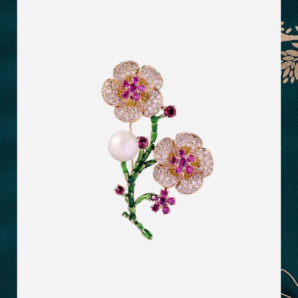 Elegant Peach Blossom Brooch, High-end Women's Exquisite Pearl Brooch, Niche Design Sense Flower Pin