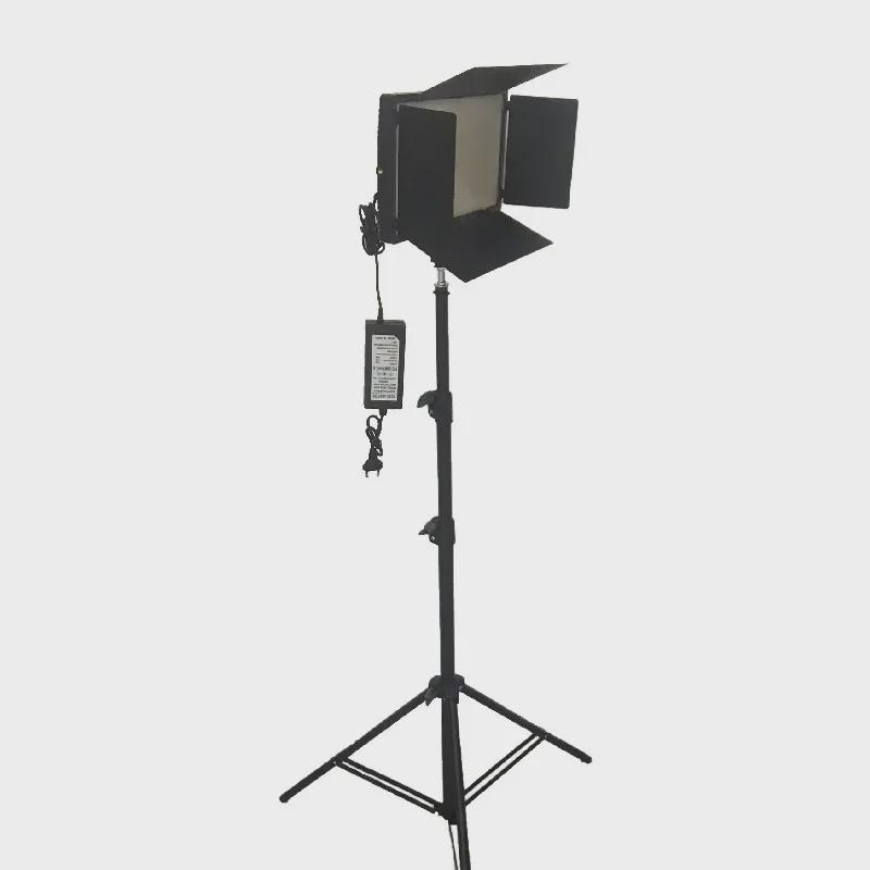 Tragbares LED600/800-Fülllicht für Studio, Fotografie, Influencer-Videos und Beauty-Shots.