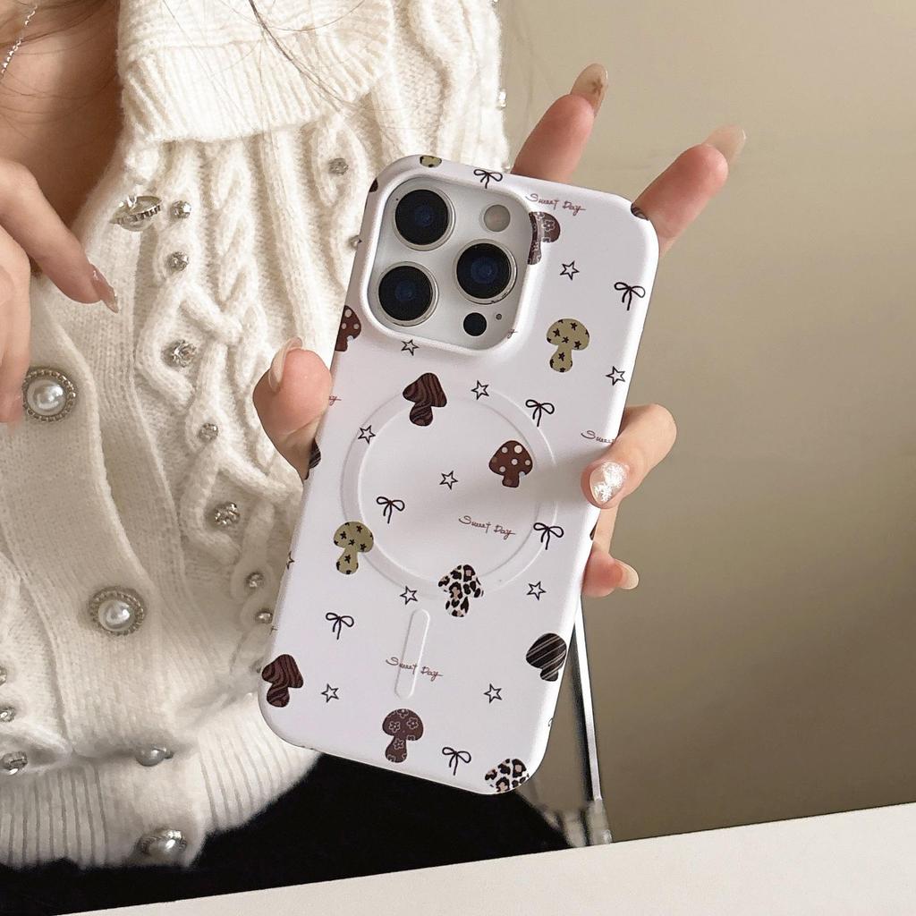 Magnetic Mushroom House iPhone Case for 17/17PM, 15/16PRO, 16PROMAX